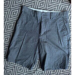Men's Old Navy Ultimate Slim built-in flex flat front shorts size 31